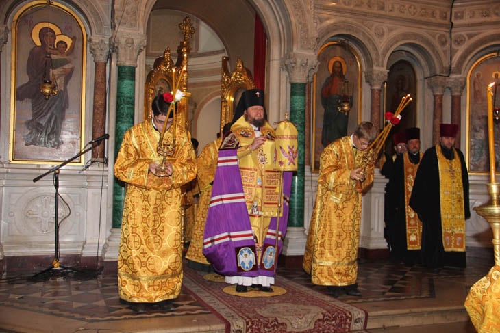 Архиепископ Евлогий молитвенно отметил день тезоименитства