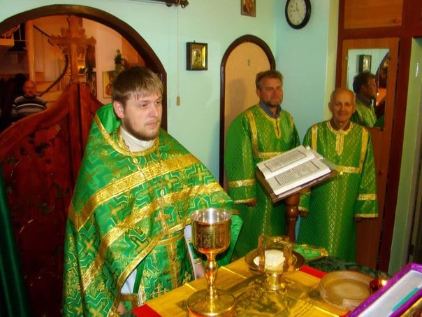 Праздник  Святой Троицы в храме Блаженной Ксении Петербургской