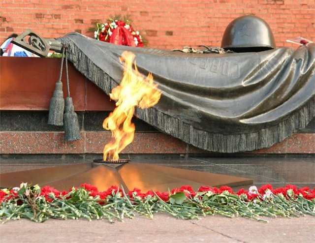 Заупокойное богослужение в память всех воинов павших за веру и Отечество в годы Великой Отечественной войны